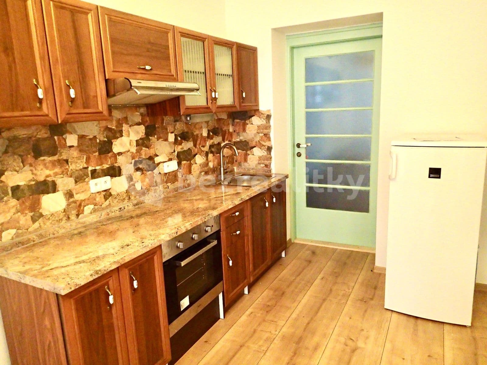 Pronájem bytu 2+kk 38 m², Kamenná, Brno, Jihomoravský kraj Pronájem bytu 2+kk 38 m², Kamenná, Brno, Jihomoravský kraj