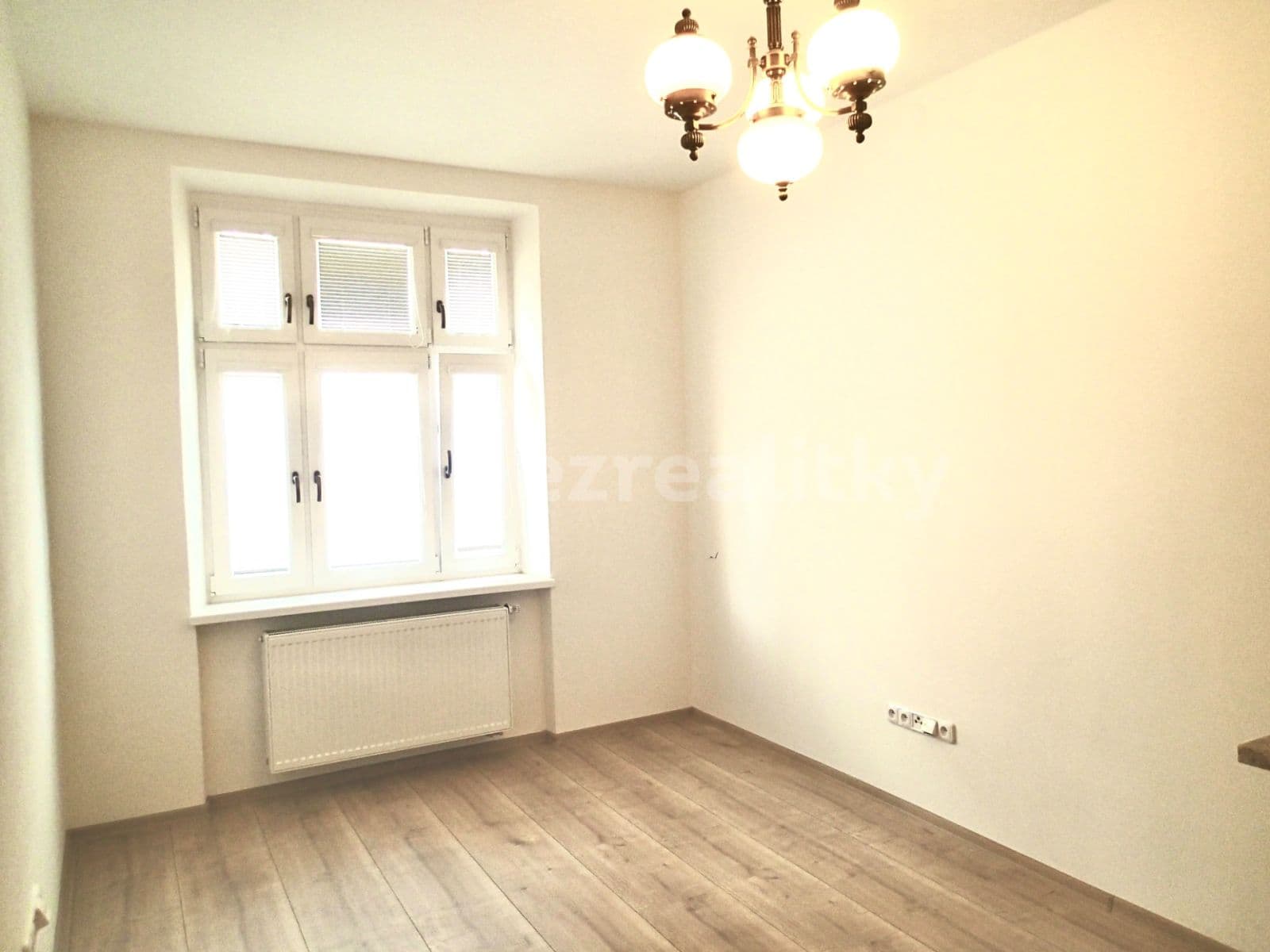 Pronájem bytu 2+kk 38 m², Kamenná, Brno, Jihomoravský kraj Pronájem bytu 2+kk 38 m², Kamenná, Brno, Jihomoravský kraj