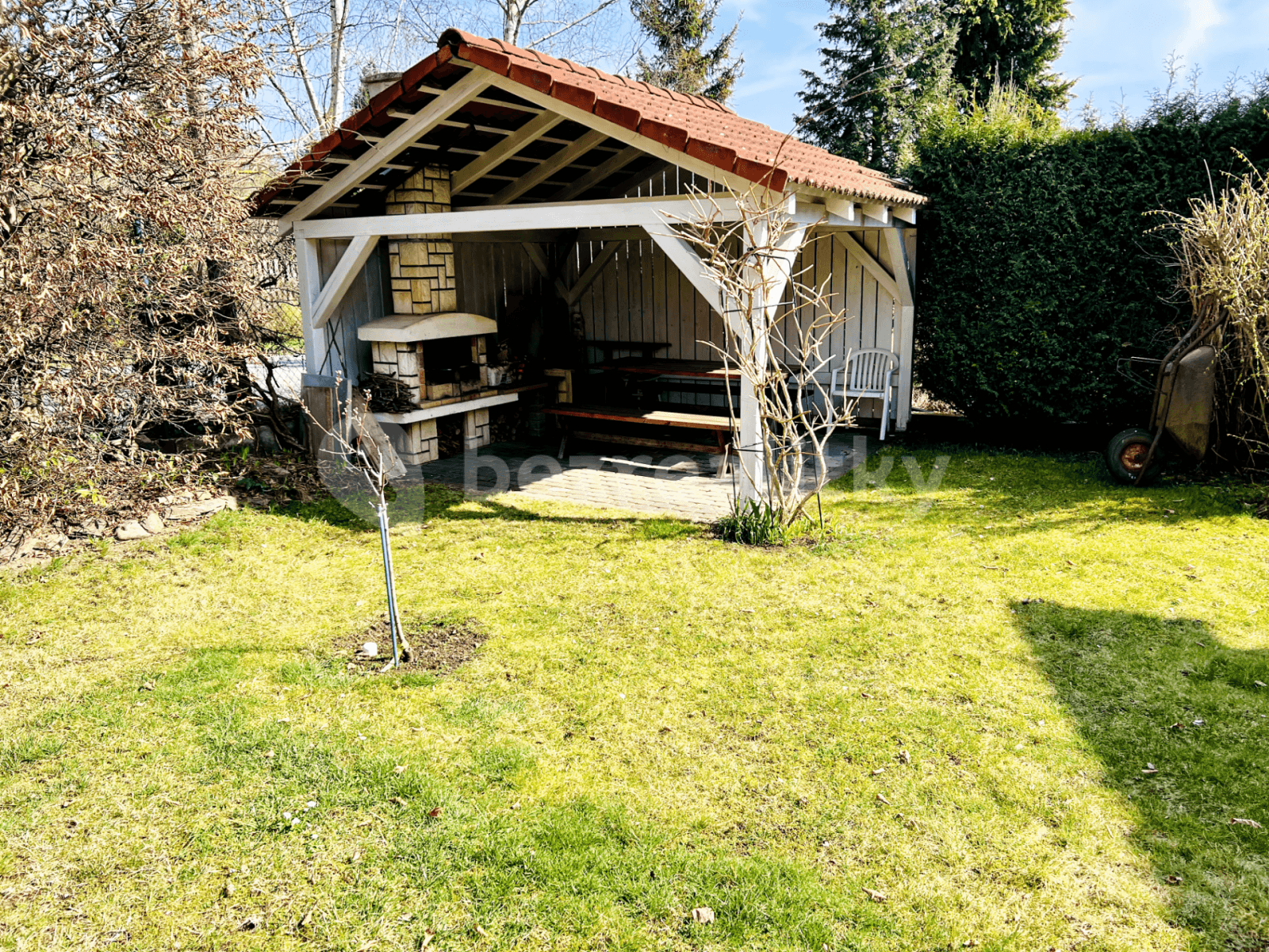 Pronájem bytu 1+kk 40 m², Trnová, Středočeský kraj Pronájem bytu 1+kk 40 m², Trnová, Středočeský kraj