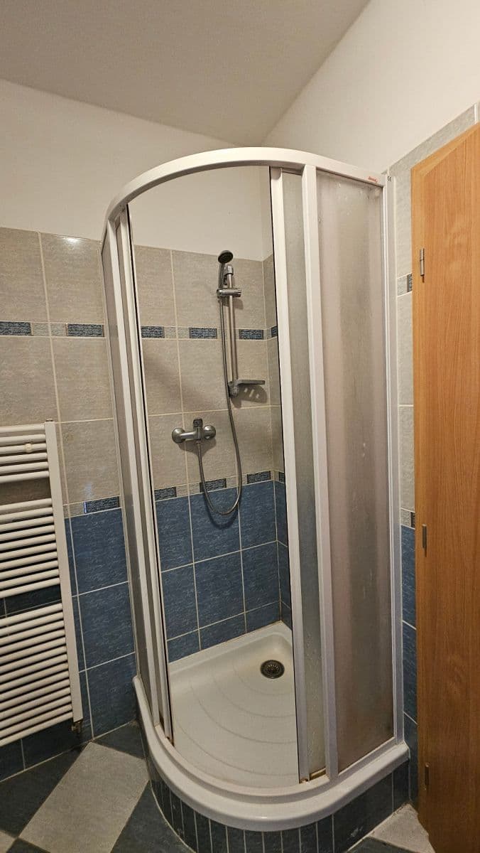 Pronájem bytu 3+kk 68 m², Na Valech, Poděbrady, Středočeský kraj Pronájem bytu 3+kk 68 m², Na Valech, Poděbrady, Středočeský kraj