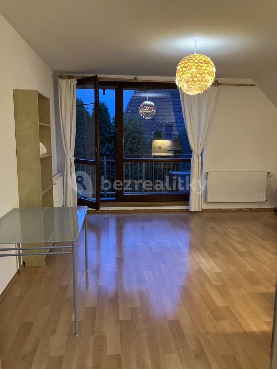 Pronájem bytu 1+kk 39 m², Do Polí, Jesenice, Středočeský kraj Pronájem bytu 1+kk 39 m², Do Polí, Jesenice, Středočeský kraj