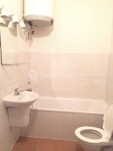 Pronájem bytu 1+kk 31 m², Ronkova, Praha, Praha Pronájem bytu 1+kk 31 m², Ronkova, Praha, Praha