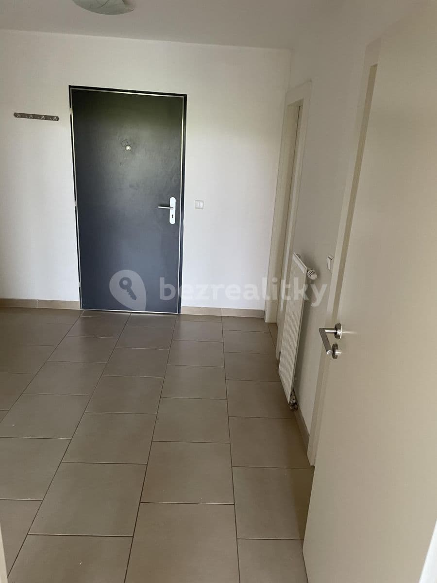 Pronájem bytu 2+kk 60 m², U Pivovaru, Dobříš, Středočeský kraj Pronájem bytu 2+kk 60 m², U Pivovaru, Dobříš, Středočeský kraj