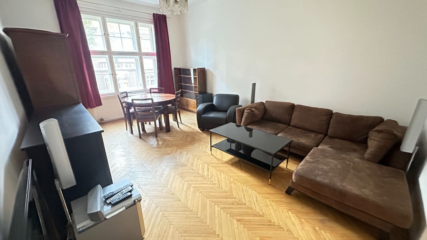 Pronájem bytu 2+kk 55 m², Velehradská, Praha, Praha Pronájem bytu 2+kk 55 m², Velehradská, Praha, Praha