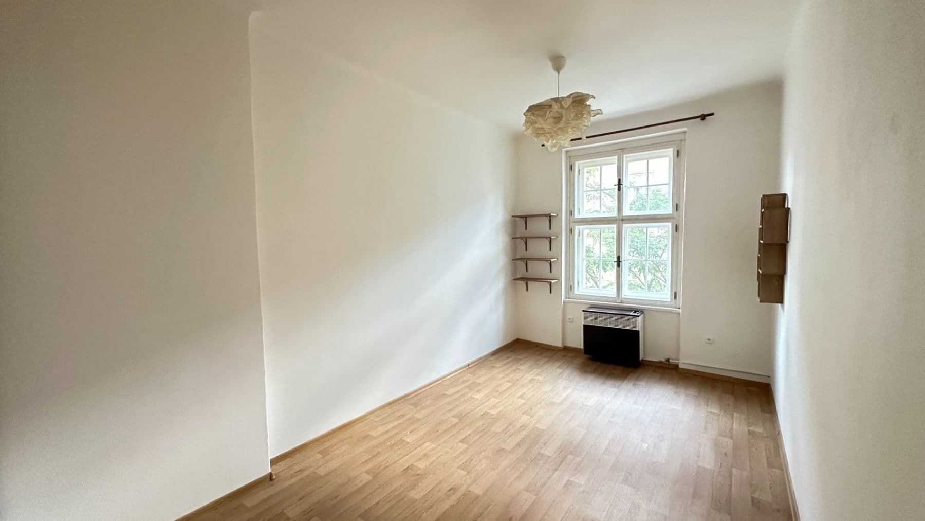 Pronájem bytu 2+kk 55 m², Velehradská, Praha, Praha Pronájem bytu 2+kk 55 m², Velehradská, Praha, Praha