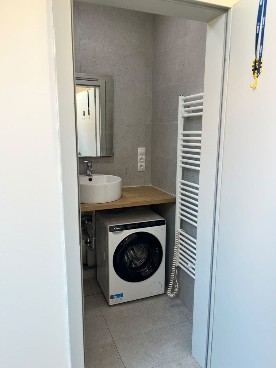 Pronájem bytu 2+kk 35 m², Dobrovského, Plzeň, Plzeňský kraj Pronájem bytu 2+kk 35 m², Dobrovského, Plzeň, Plzeňský kraj