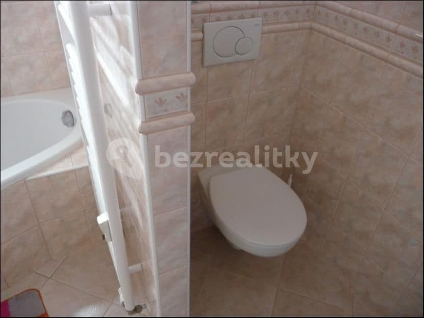 Pronájem bytu 2+kk 74 m², Nejdlova, Karlovy Vary, Karlovarský kraj Pronájem bytu 2+kk 74 m², Nejdlova, Karlovy Vary, Karlovarský kraj