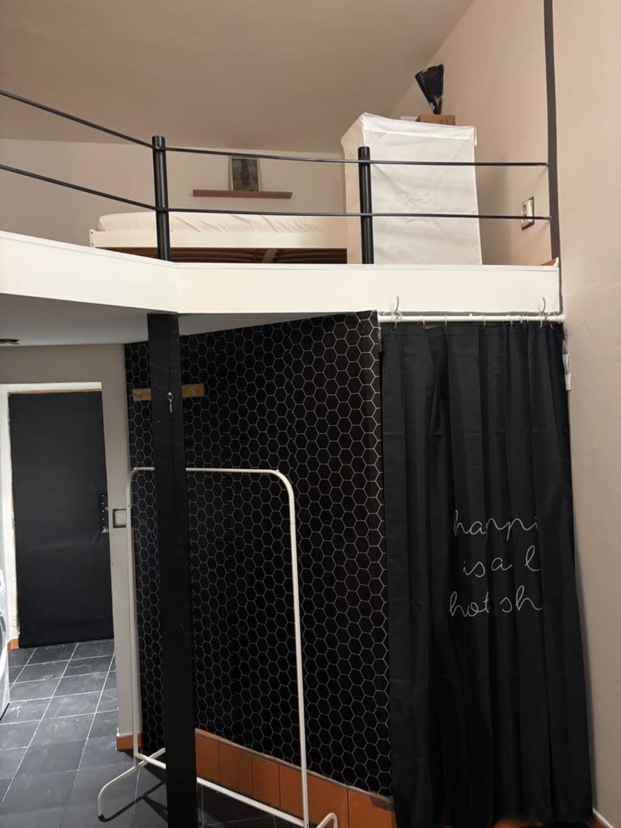 Pronájem bytu Garsoniéra 27 m², Štúrova, Praha, Praha Pronájem bytu Garsoniéra 27 m², Štúrova, Praha, Praha