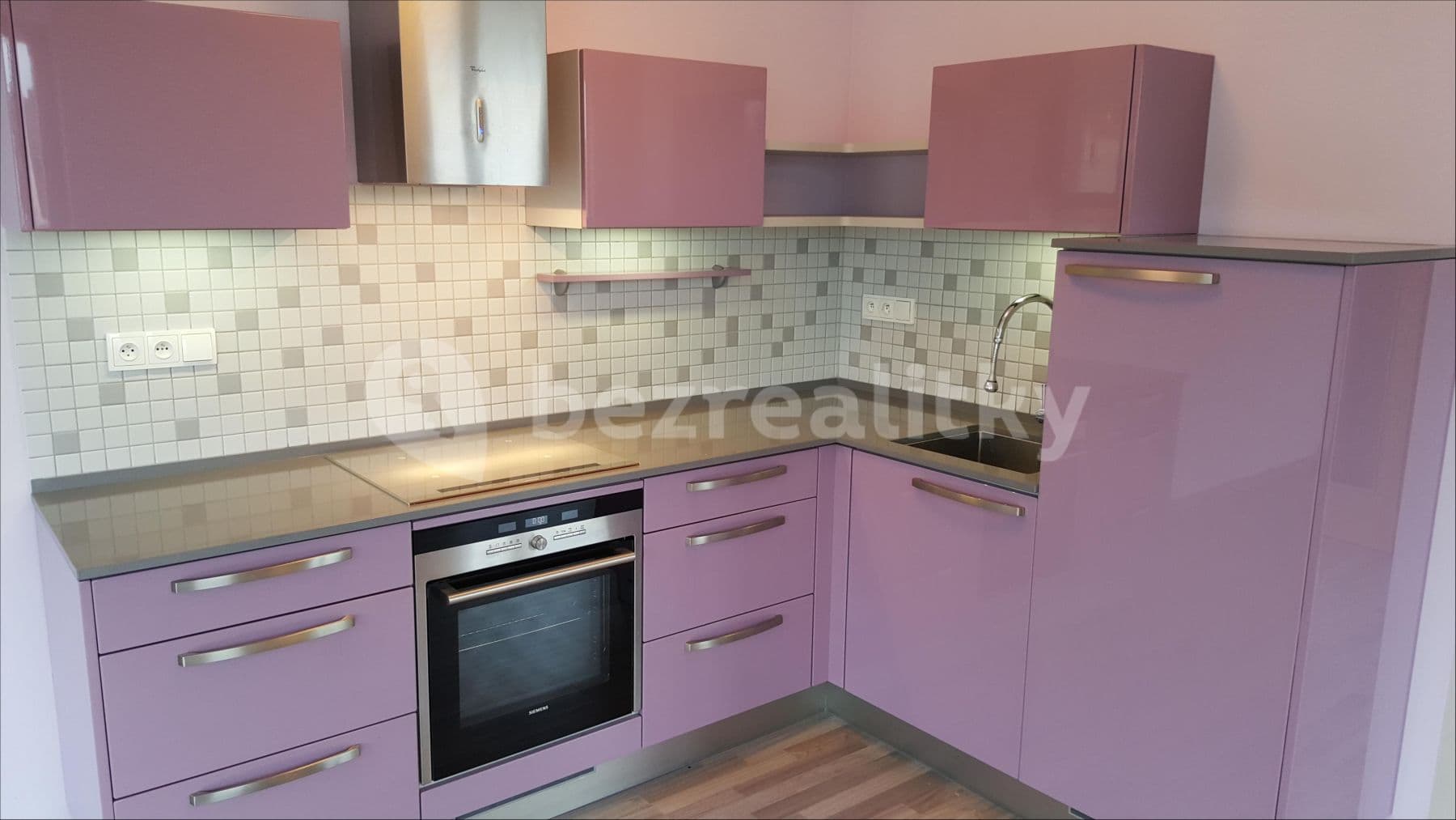 Pronájem bytu 3+kk 93 m², Březiněveská, Praha, Praha Pronájem bytu 3+kk 93 m², Březiněveská, Praha, Praha