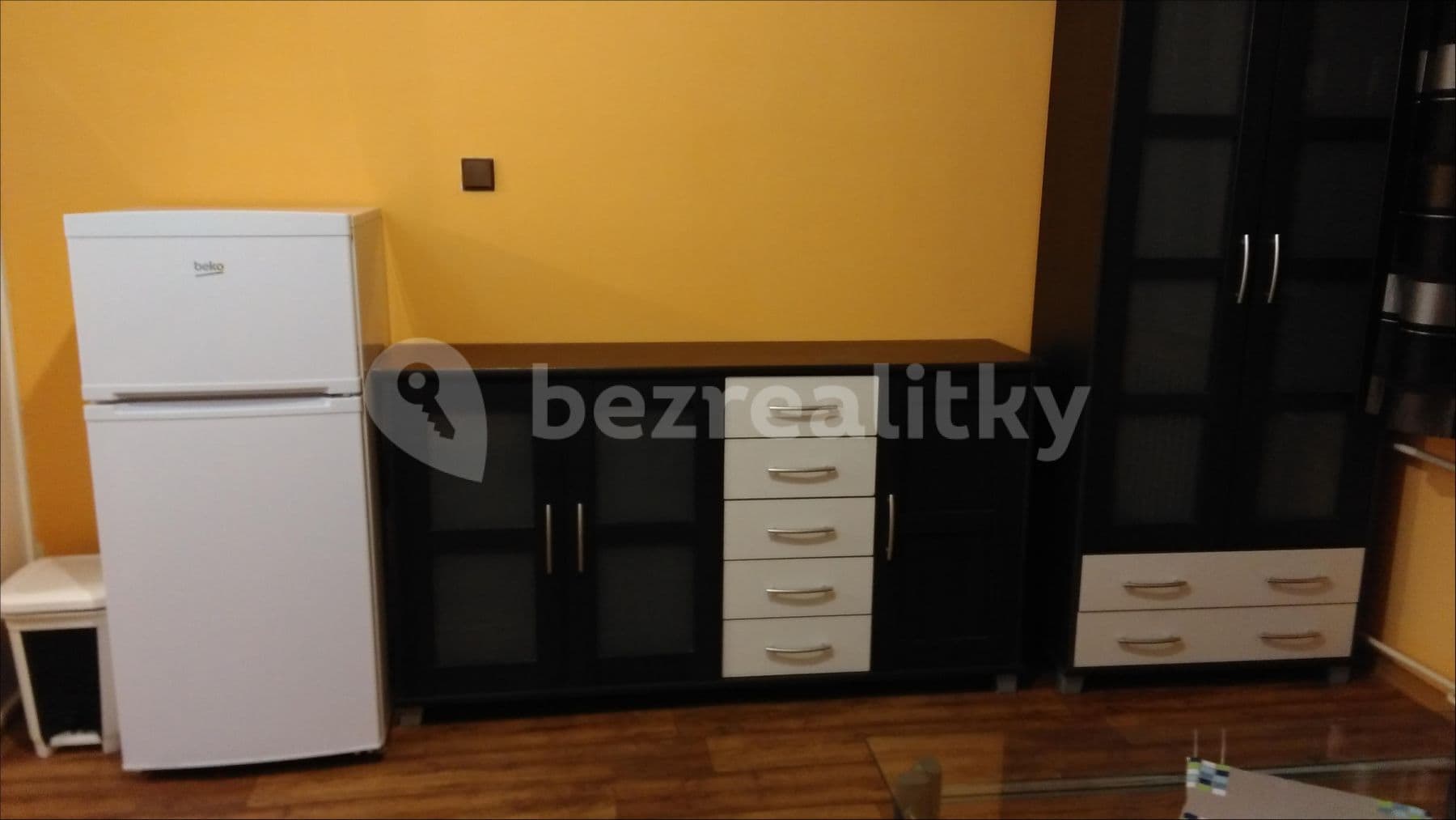 Pronájem bytu Garsoniéra 20 m², Větrná, Ústí nad Labem, Ústecký kraj Pronájem bytu Garsoniéra 20 m², Větrná, Ústí nad Labem, Ústecký kraj