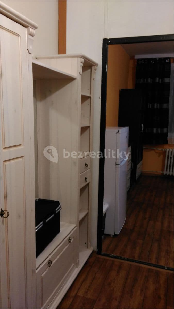 Pronájem bytu Garsoniéra 20 m², Větrná, Ústí nad Labem, Ústecký kraj Pronájem bytu Garsoniéra 20 m², Větrná, Ústí nad Labem, Ústecký kraj