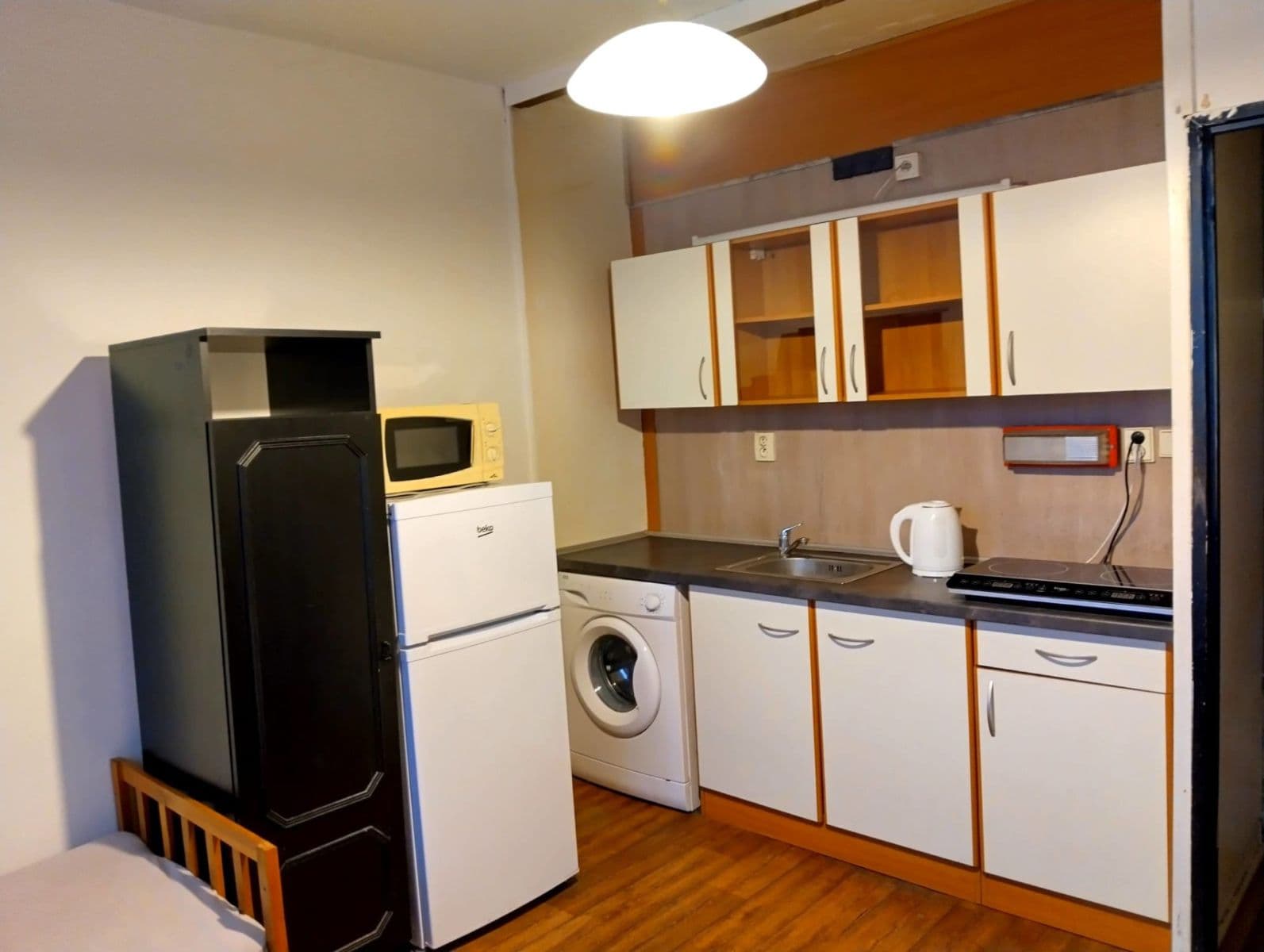 Pronájem bytu Garsoniéra 20 m², Větrná, Ústí nad Labem, Ústecký kraj Pronájem bytu Garsoniéra 20 m², Větrná, Ústí nad Labem, Ústecký kraj