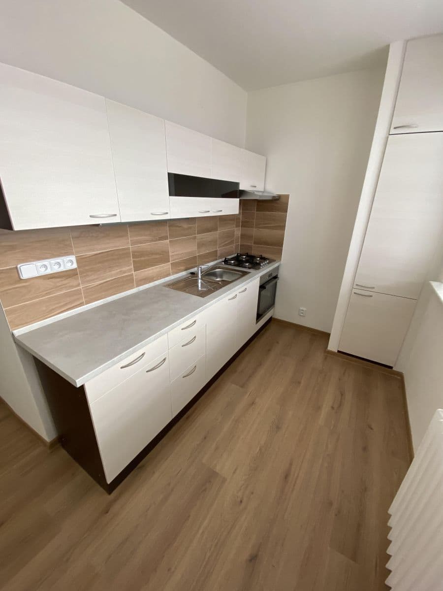 Pronájem bytu 1+1 36 m², Doktora Martínka, Ostrava, Moravskoslezský kraj Pronájem bytu 1+1 36 m², Doktora Martínka, Ostrava, Moravskoslezský kraj
