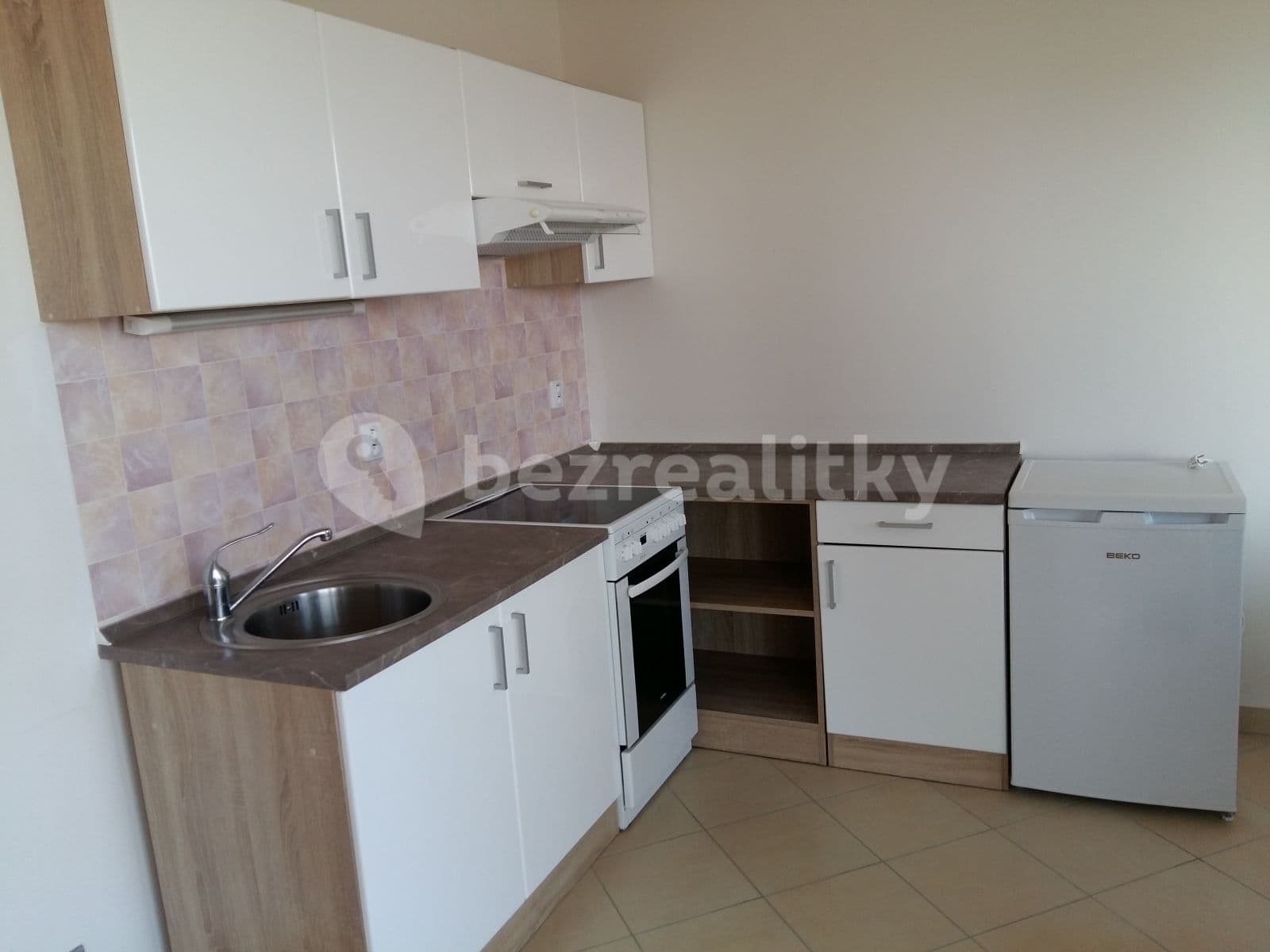 Pronájem bytu 2+kk 53 m², Pavla Beneše, Praha, Praha Pronájem bytu 2+kk 53 m², Pavla Beneše, Praha, Praha