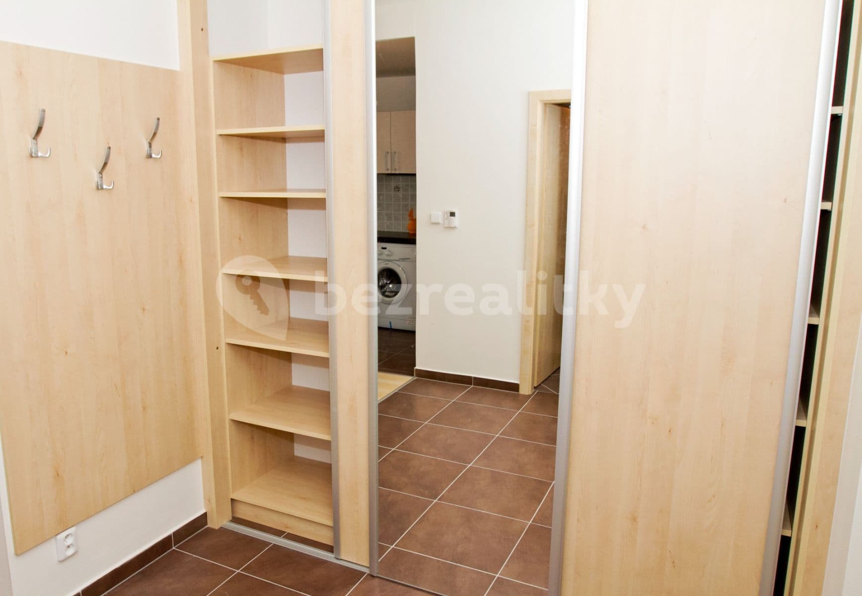 Pronájem bytu Garsoniéra 34 m², U Leskavy, Brno, Jihomoravský kraj Pronájem bytu Garsoniéra 34 m², U Leskavy, Brno, Jihomoravský kraj