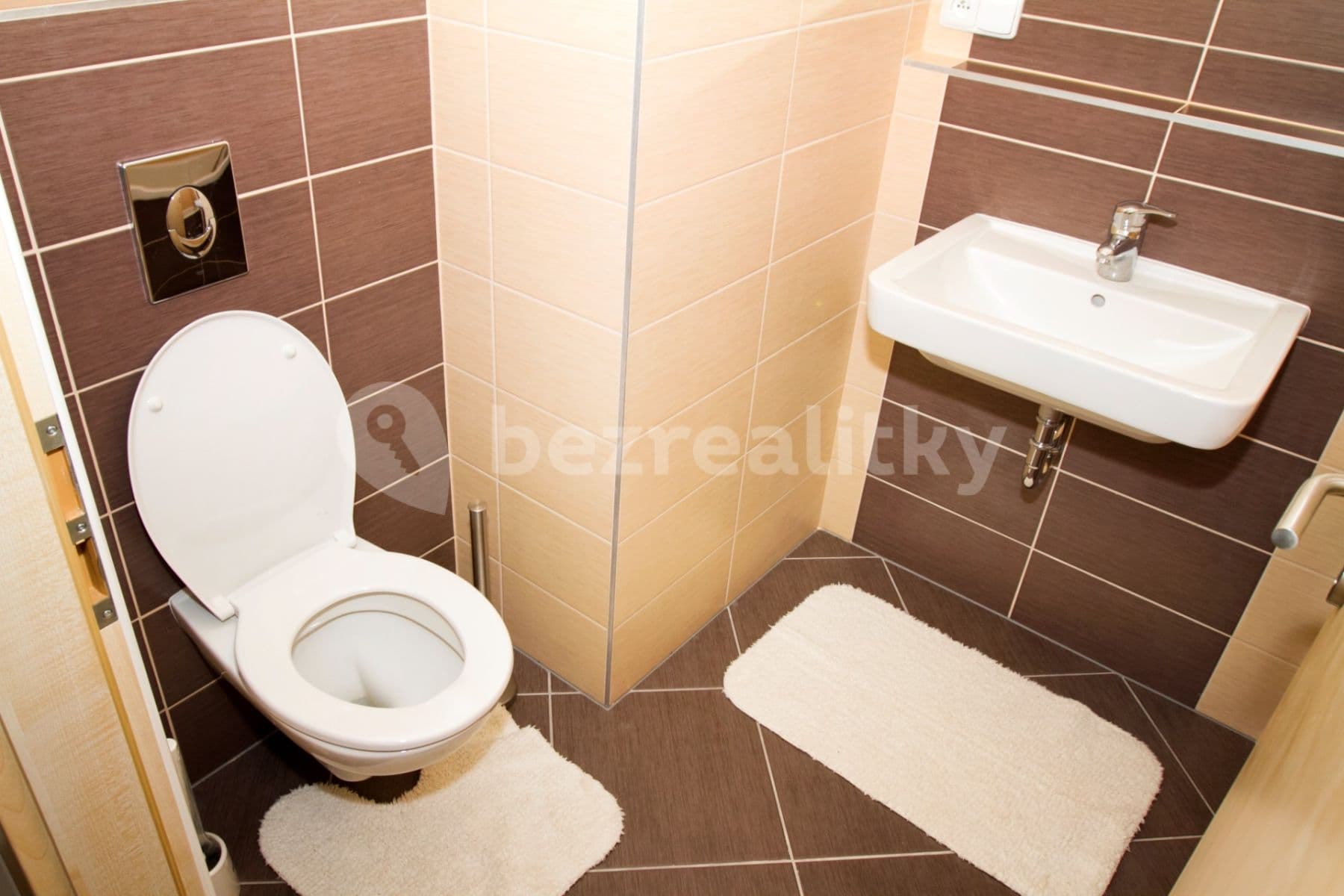 Pronájem bytu Garsoniéra 34 m², U Leskavy, Brno, Jihomoravský kraj Pronájem bytu Garsoniéra 34 m², U Leskavy, Brno, Jihomoravský kraj