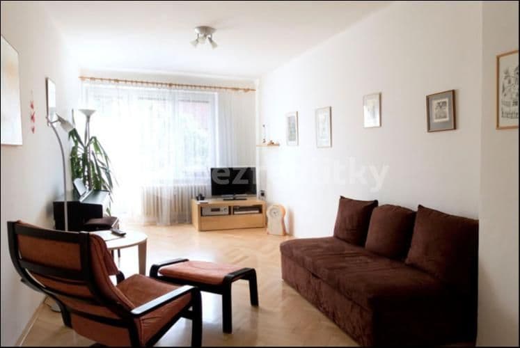 Pronájem bytu 3+1 60 m², Luštěnická, Praha, Praha Pronájem bytu 3+1 60 m², Luštěnická, Praha, Praha