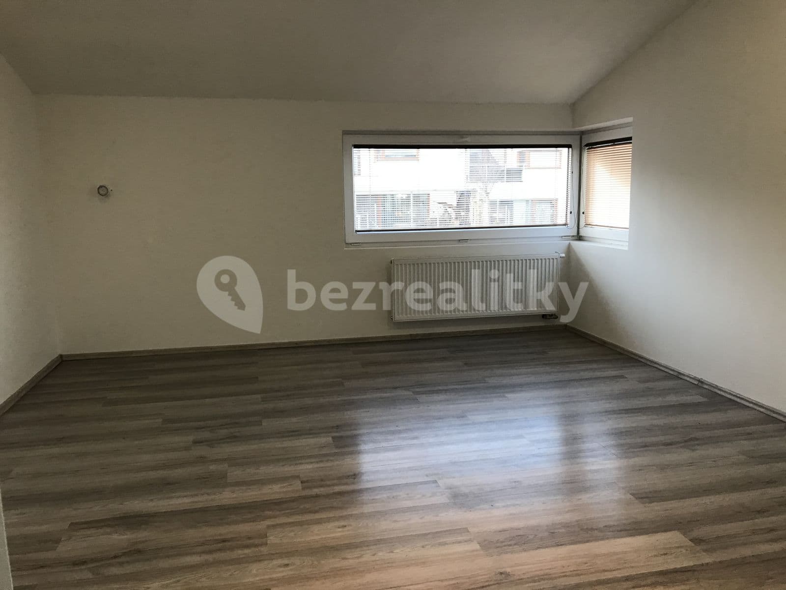 Pronájem bytu 2+kk 40 m², K Vrbičkám, Moravany, Jihomoravský kraj Pronájem bytu 2+kk 40 m², K Vrbičkám, Moravany, Jihomoravský kraj