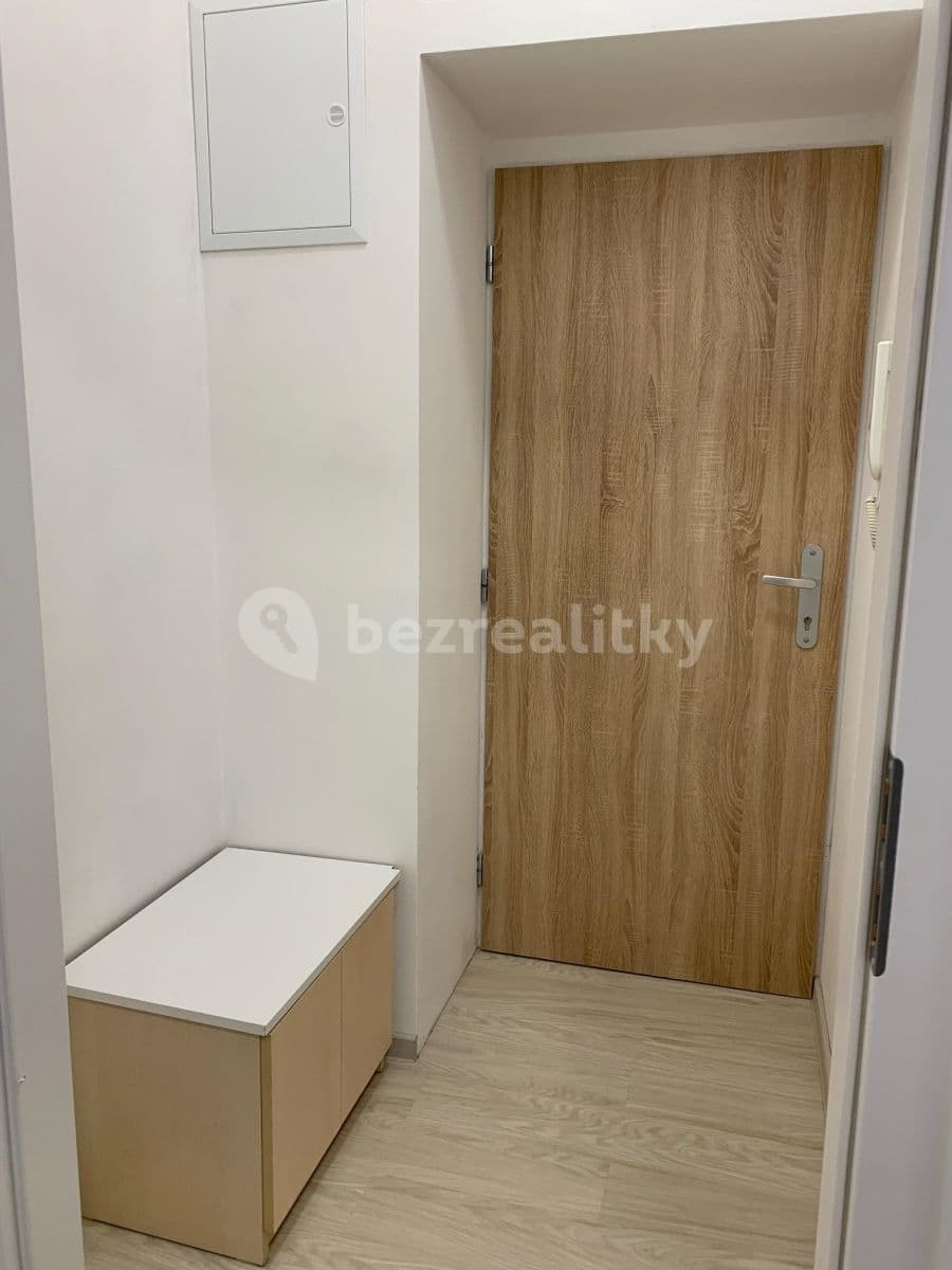 Pronájem bytu 1+1 30 m², Čestmírova, Praha, Praha Pronájem bytu 1+1 30 m², Čestmírova, Praha, Praha