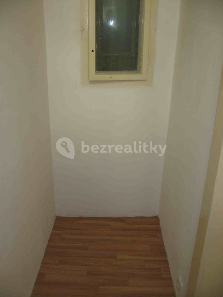 Pronájem bytu 1+1 45 m², Jindřicha Plachty, Praha, Praha Pronájem bytu 1+1 45 m², Jindřicha Plachty, Praha, Praha
