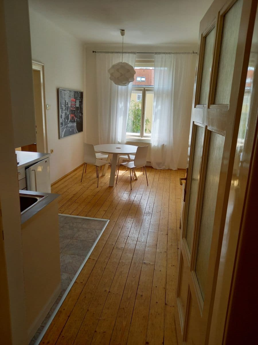 Pronájem bytu 2+kk 45 m², Rejskova, Praha, Praha Pronájem bytu 2+kk 45 m², Rejskova, Praha, Praha