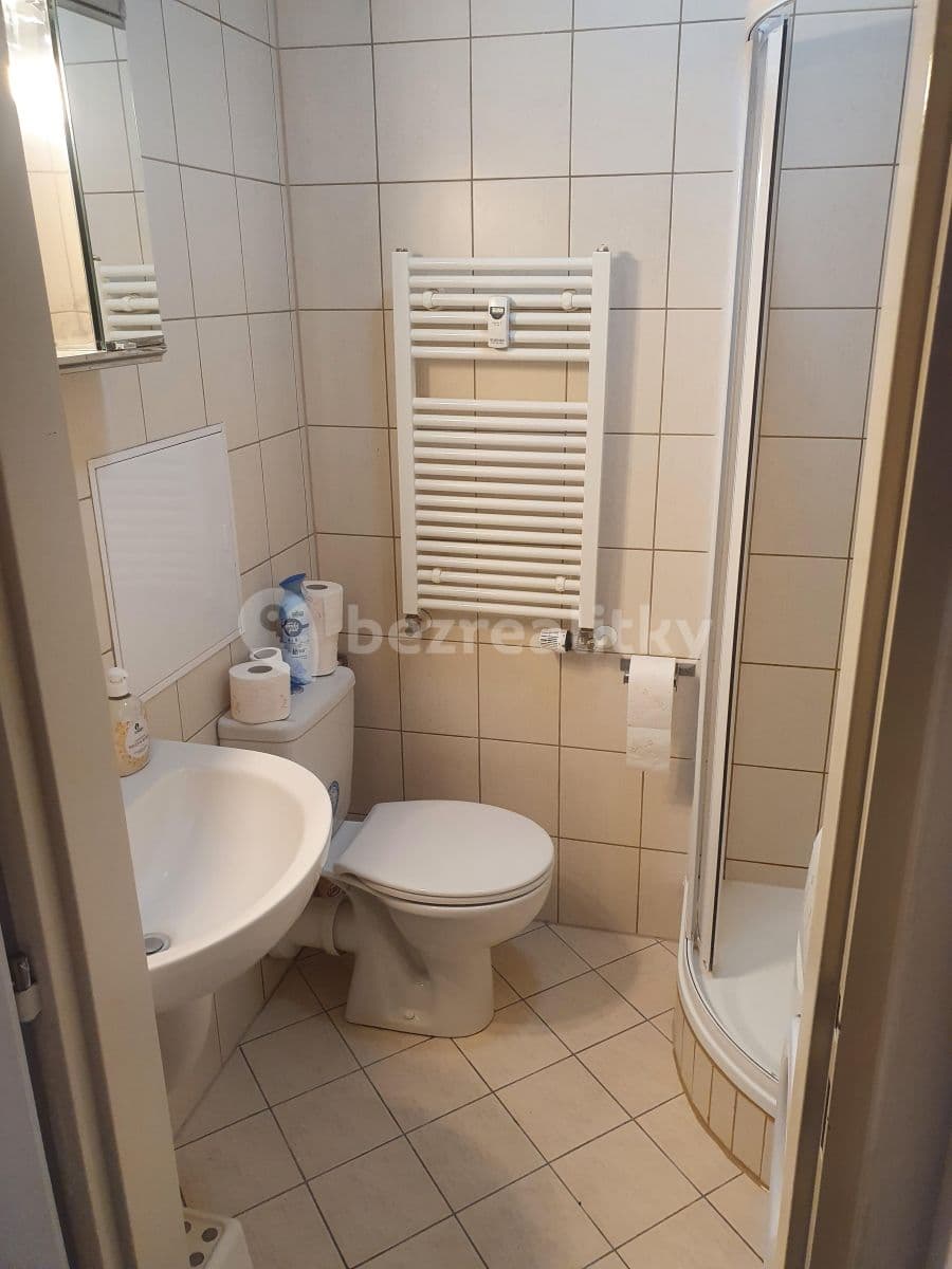 Pronájem bytu 1+kk 39 m², Spořická, Praha, Praha Pronájem bytu 1+kk 39 m², Spořická, Praha, Praha