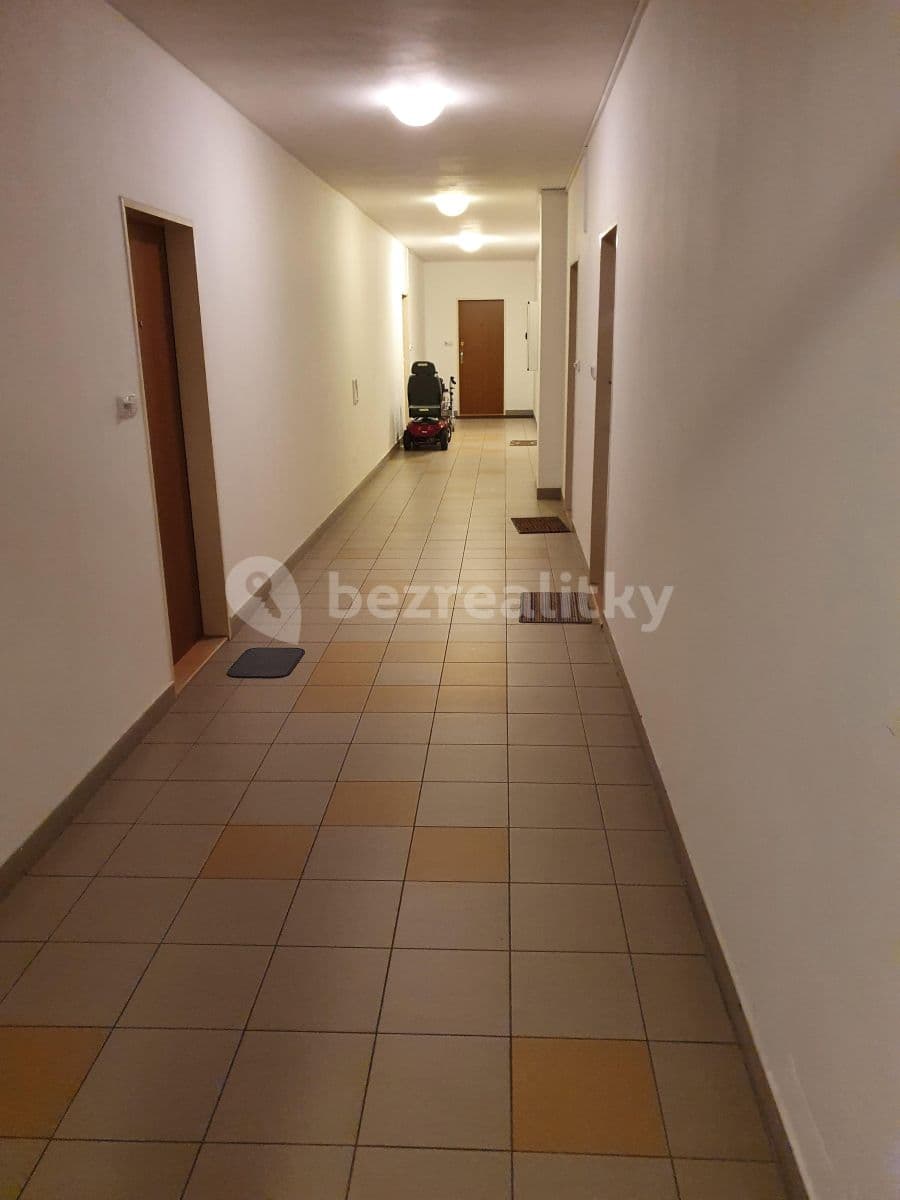 Pronájem bytu 1+kk 39 m², Spořická, Praha, Praha Pronájem bytu 1+kk 39 m², Spořická, Praha, Praha