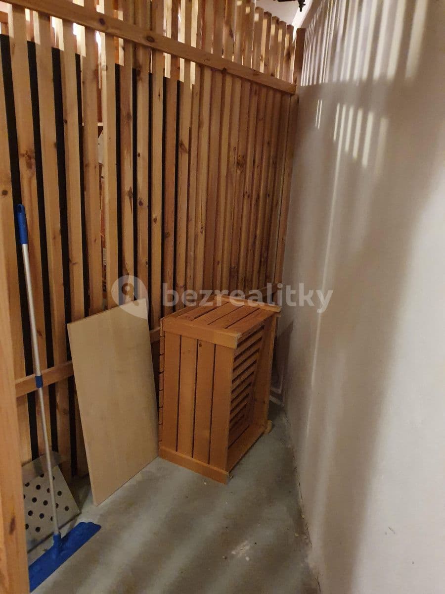 Pronájem bytu 1+kk 39 m², Spořická, Praha, Praha Pronájem bytu 1+kk 39 m², Spořická, Praha, Praha