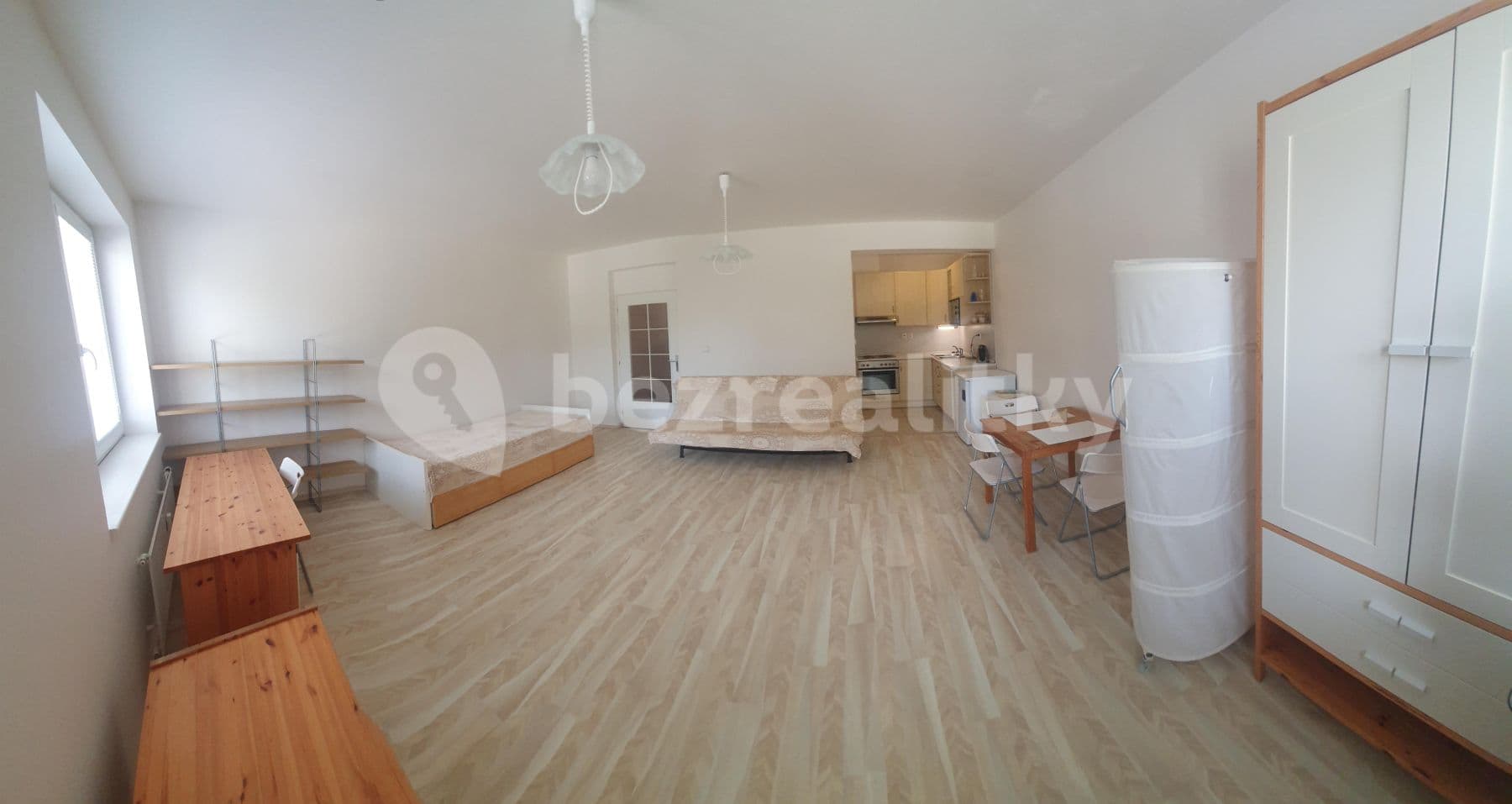 Pronájem bytu 1+kk 39 m², Spořická, Praha, Praha Pronájem bytu 1+kk 39 m², Spořická, Praha, Praha
