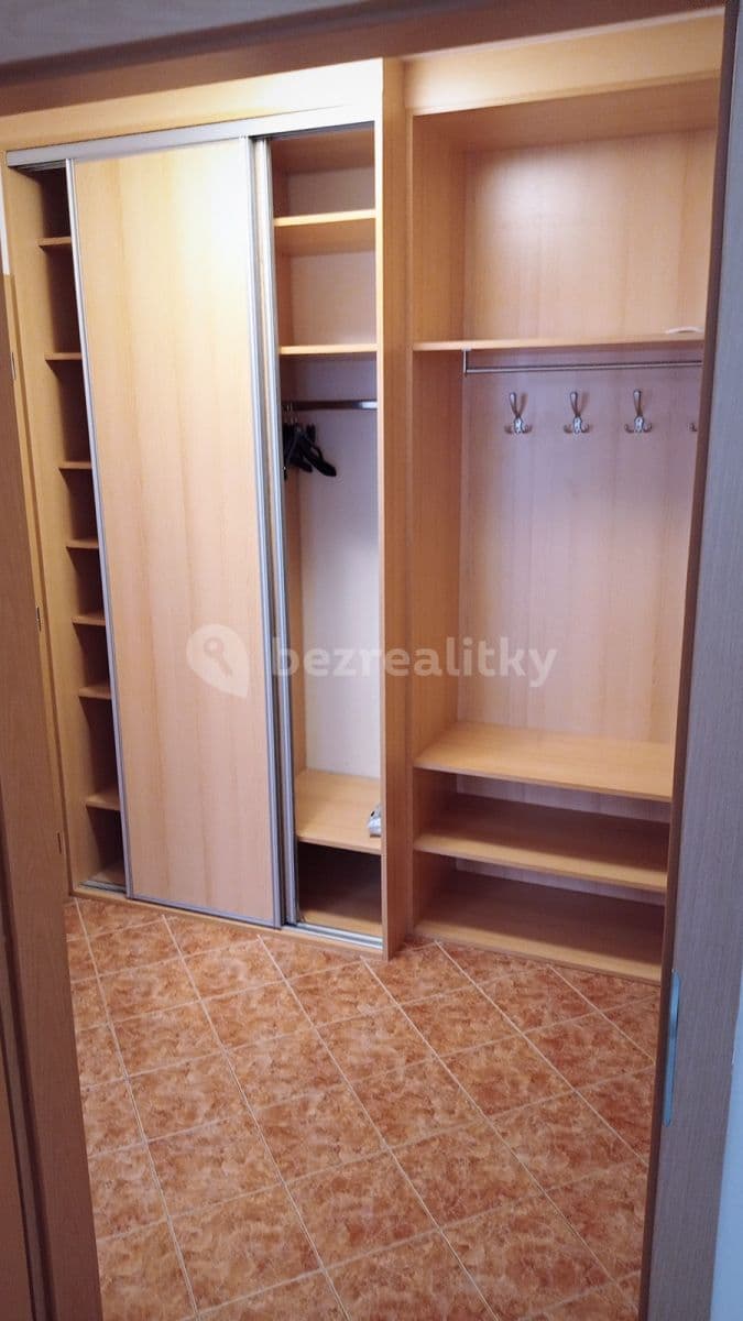 Pronájem bytu 2+kk 42 m², Bulharská, Praha, Praha Pronájem bytu 2+kk 42 m², Bulharská, Praha, Praha