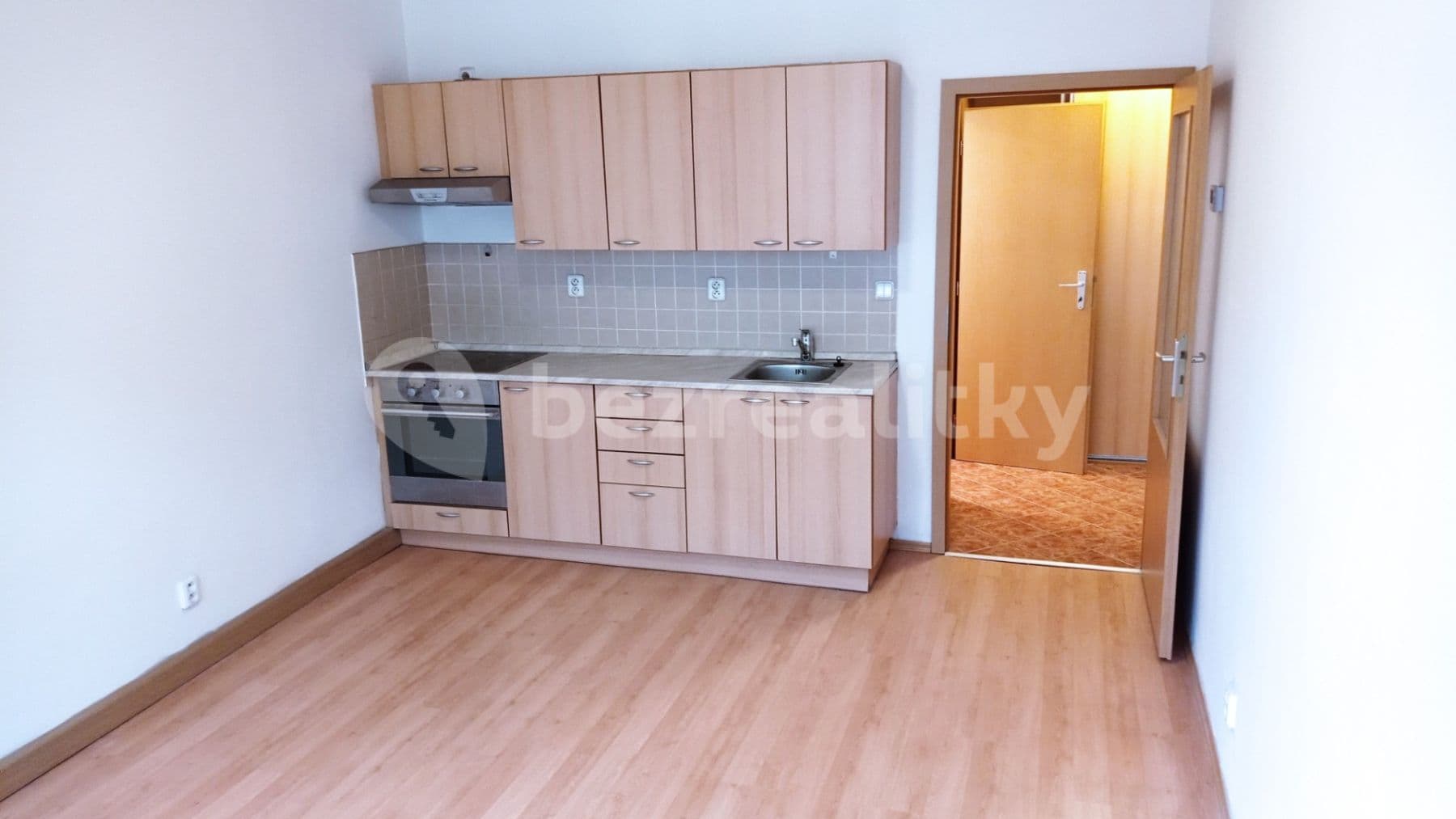 Pronájem bytu 2+kk 42 m², Bulharská, Praha, Praha Pronájem bytu 2+kk 42 m², Bulharská, Praha, Praha