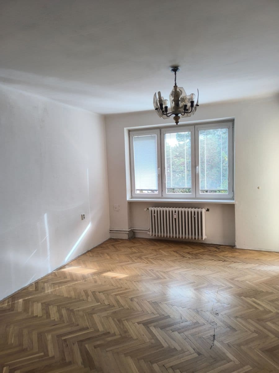 Pronájem bytu 3+1 68 m², Kralupská, Brandýs nad Labem-Stará Boleslav, Středočeský kraj Pronájem bytu 3+1 68 m², Kralupská, Brandýs nad Labem-Stará Boleslav, Středočeský kraj