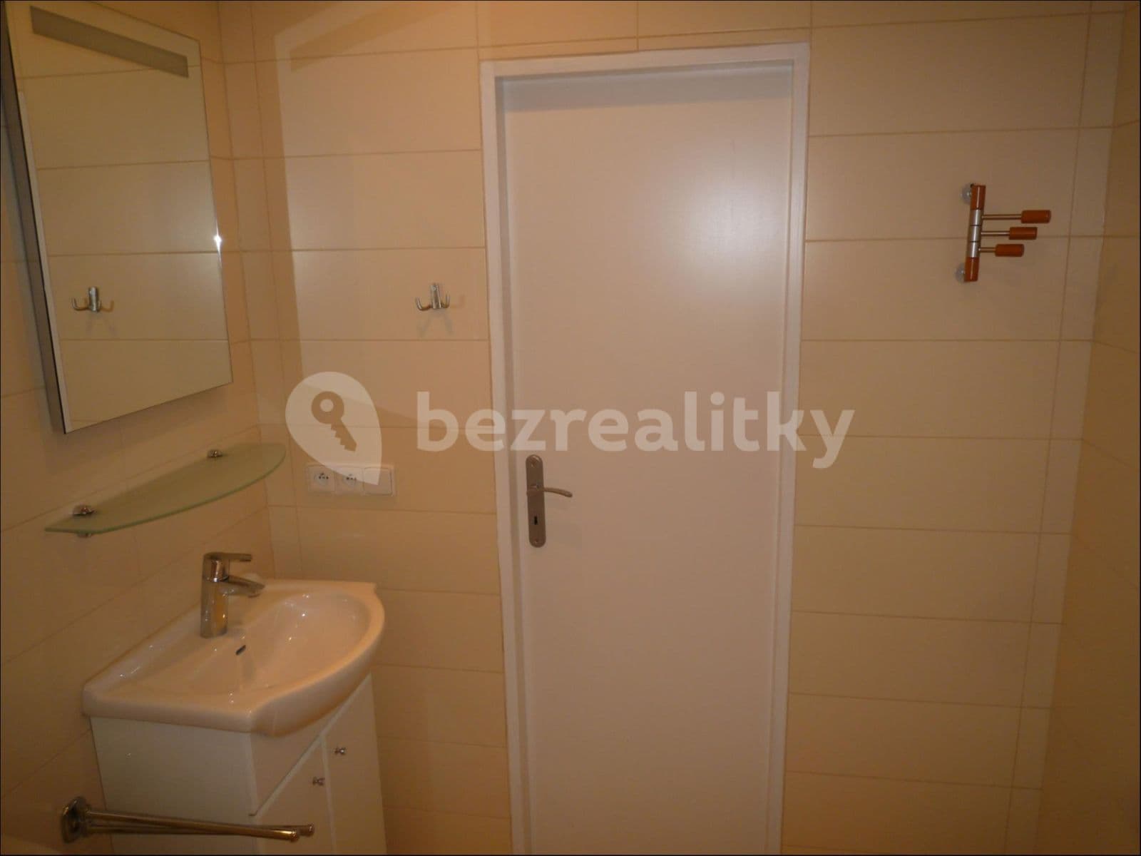 Pronájem bytu 1+kk 30 m², Sevastopolská, Brno, Jihomoravský kraj Pronájem bytu 1+kk 30 m², Sevastopolská, Brno, Jihomoravský kraj