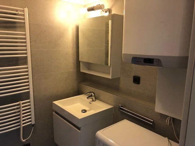 Pronájem bytu 1+kk 26 m², Strojírenská, Praha, Praha Pronájem bytu 1+kk 26 m², Strojírenská, Praha, Praha