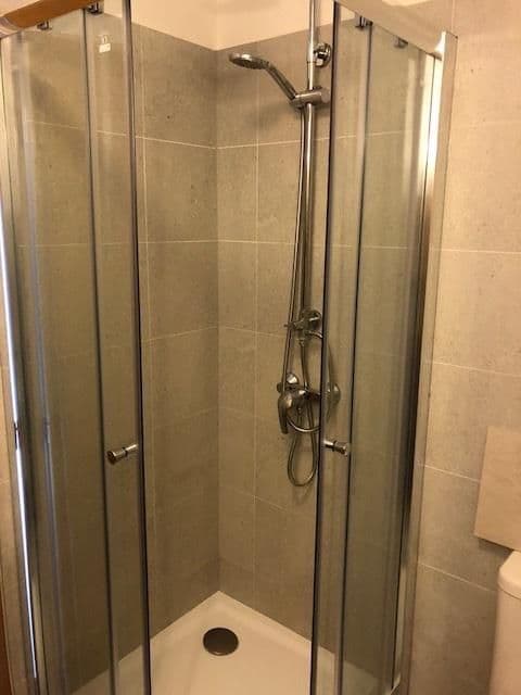 Pronájem bytu 1+kk 26 m², Strojírenská, Praha, Praha Pronájem bytu 1+kk 26 m², Strojírenská, Praha, Praha