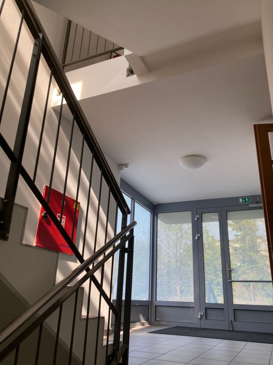 Pronájem bytu 1+kk 26 m², Strojírenská, Praha, Praha Pronájem bytu 1+kk 26 m², Strojírenská, Praha, Praha