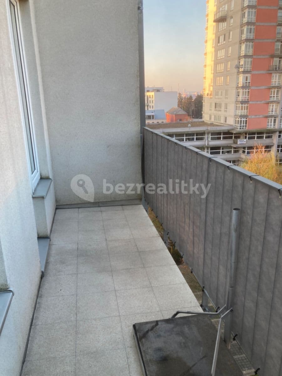 Pronájem bytu 1+kk 40 m², Názovská, Praha, Praha Pronájem bytu 1+kk 40 m², Názovská, Praha, Praha