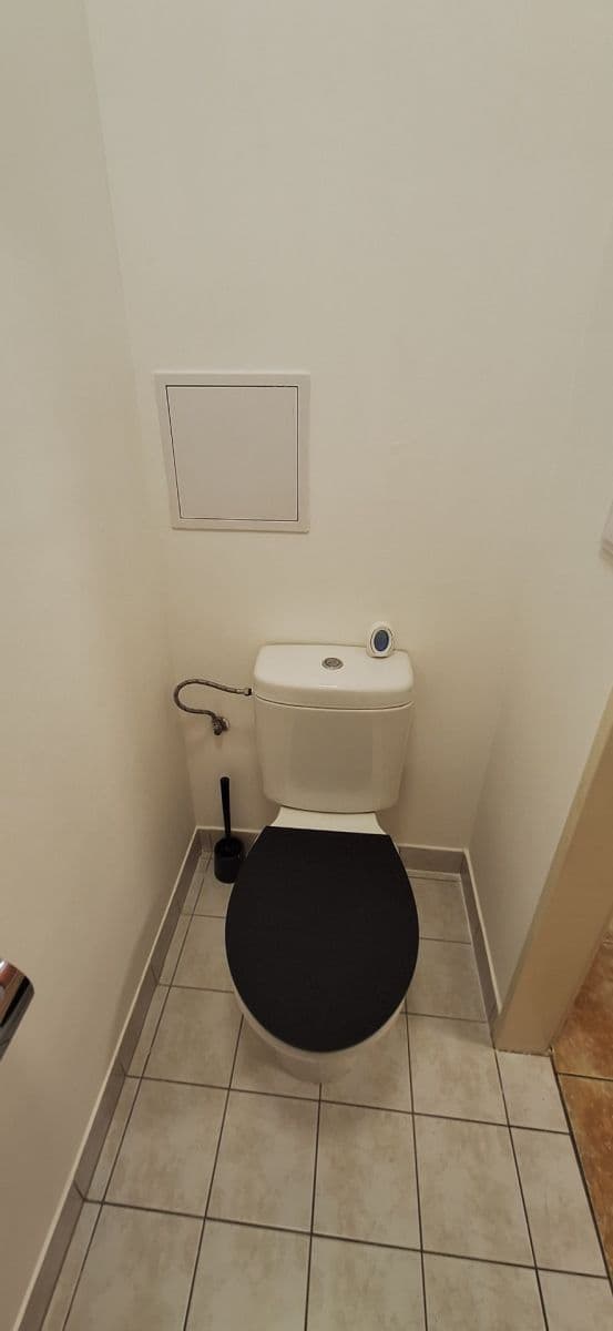 Pronájem bytu 2+kk 58 m², Bechlínská, Praha, Praha Pronájem bytu 2+kk 58 m², Bechlínská, Praha, Praha