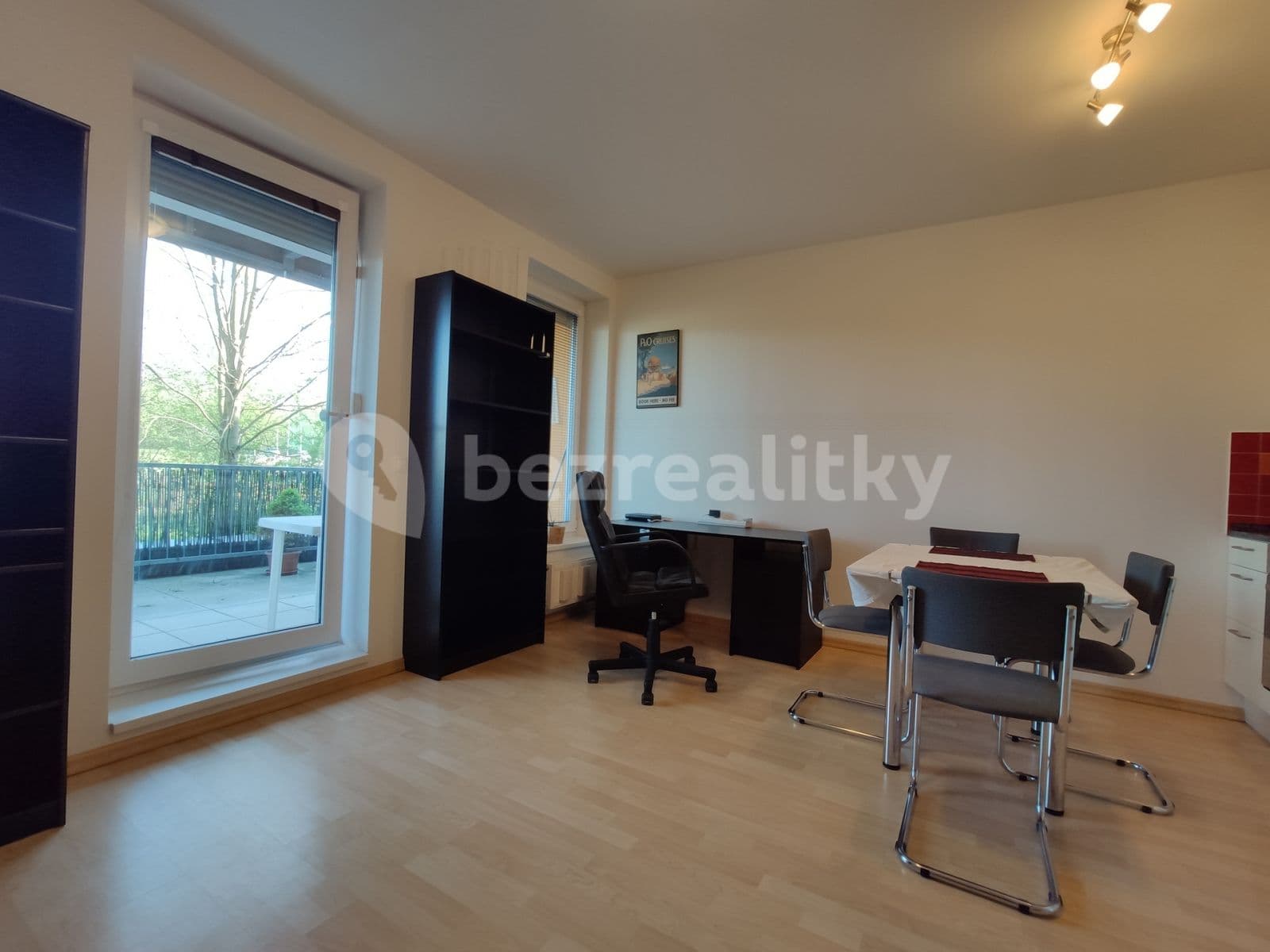 Pronájem bytu 1+kk 33 m², Ungarova, Praha, Praha Pronájem bytu 1+kk 33 m², Ungarova, Praha, Praha