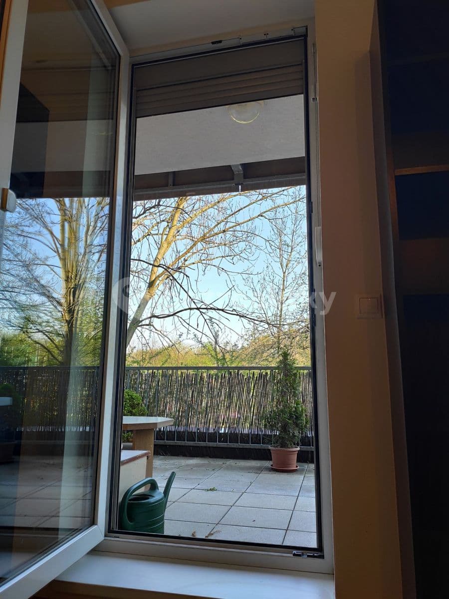 Pronájem bytu 1+kk 33 m², Ungarova, Praha, Praha Pronájem bytu 1+kk 33 m², Ungarova, Praha, Praha