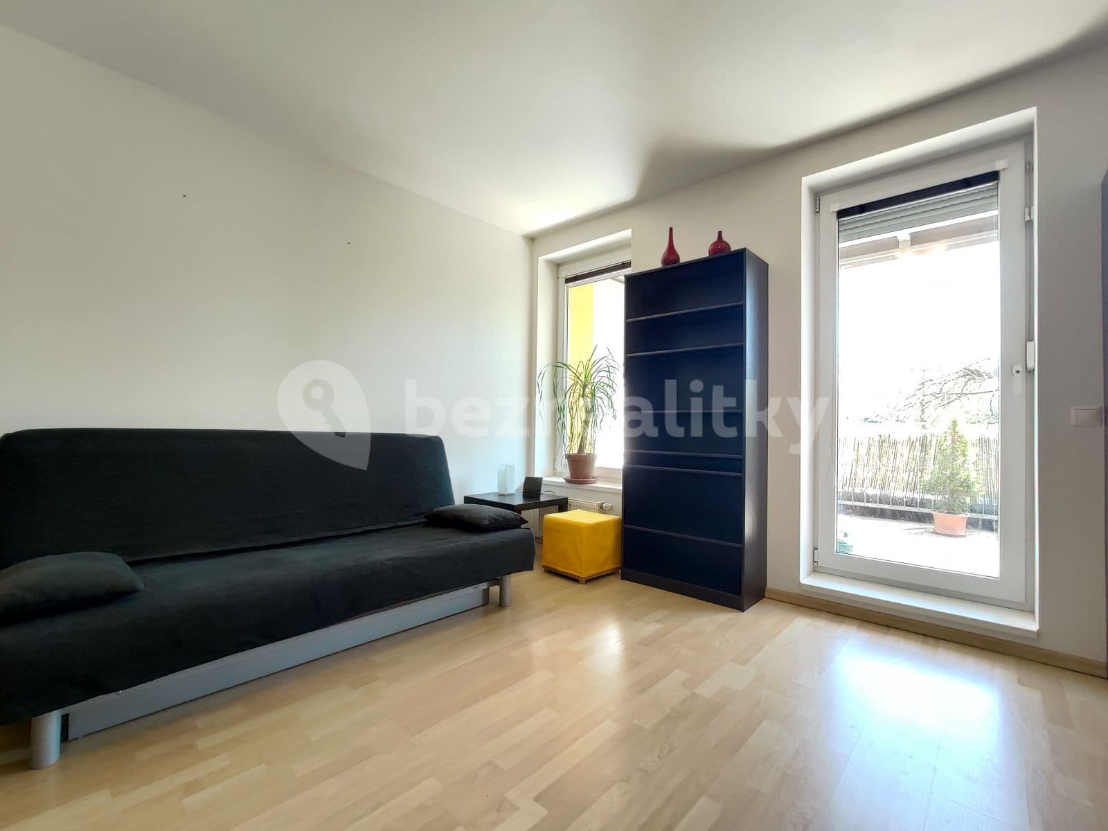 Pronájem bytu 1+kk 33 m², Ungarova, Praha, Praha Pronájem bytu 1+kk 33 m², Ungarova, Praha, Praha