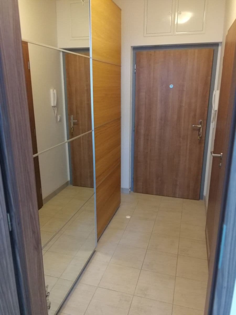 Pronájem bytu 1+kk 34 m², Na Křečku, Praha, Praha Pronájem bytu 1+kk 34 m², Na Křečku, Praha, Praha