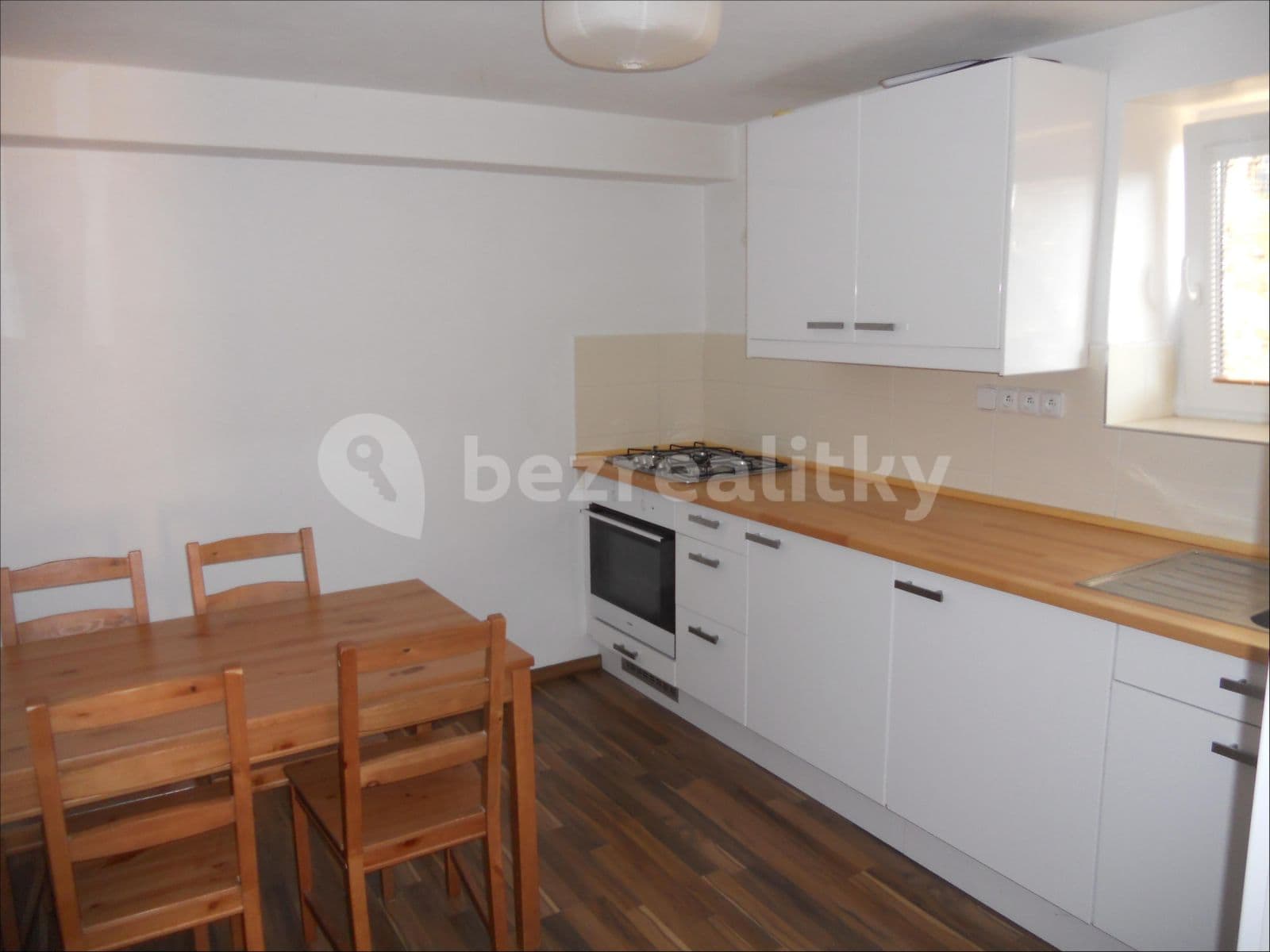 Pronájem bytu 1+1 28 m², Slezákova, Brno, Jihomoravský kraj Pronájem bytu 1+1 28 m², Slezákova, Brno, Jihomoravský kraj