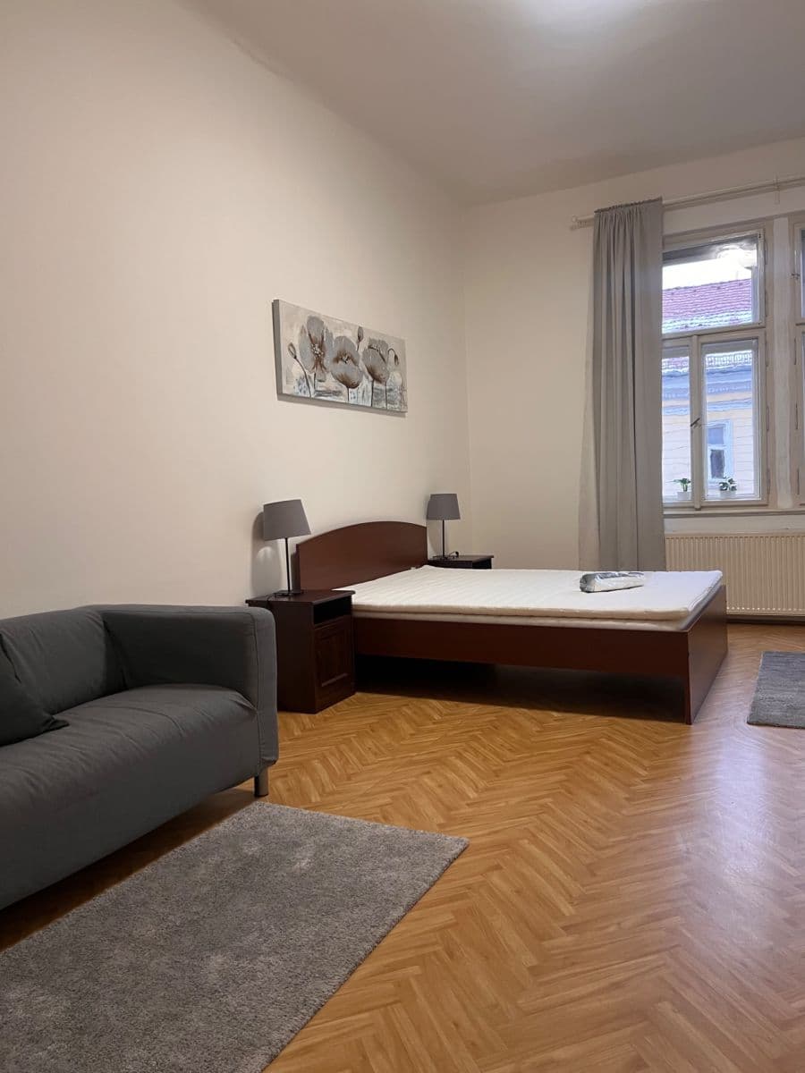 Pronájem bytu 2+1 72 m², Muchova, Praha, Praha Pronájem bytu 2+1 72 m², Muchova, Praha, Praha