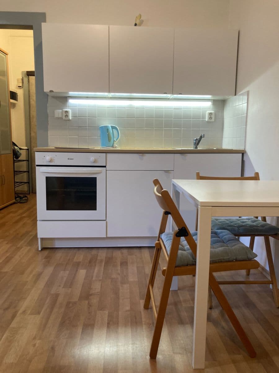 Pronájem bytu Garsoniéra 22 m², Žerotínova, Praha, Praha Pronájem bytu Garsoniéra 22 m², Žerotínova, Praha, Praha