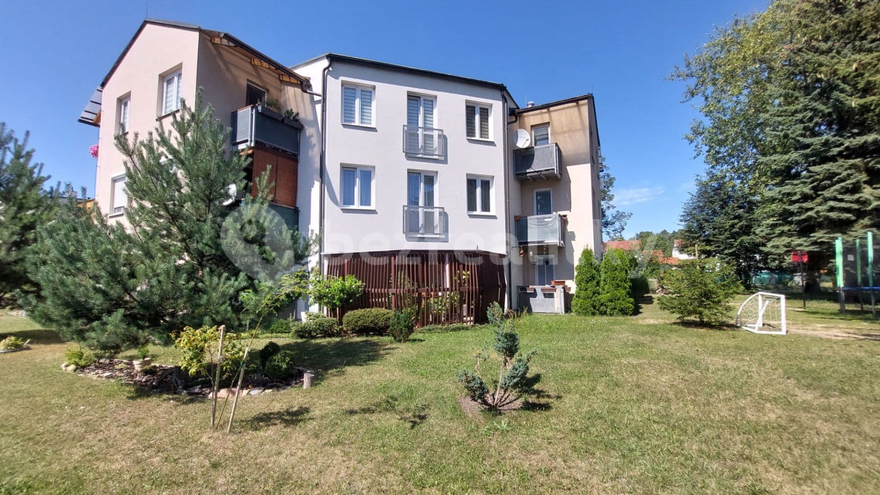 Pronájem bytu 2+kk 40 m², Luštěnice, Středočeský kraj Pronájem bytu 2+kk 40 m², Luštěnice, Středočeský kraj