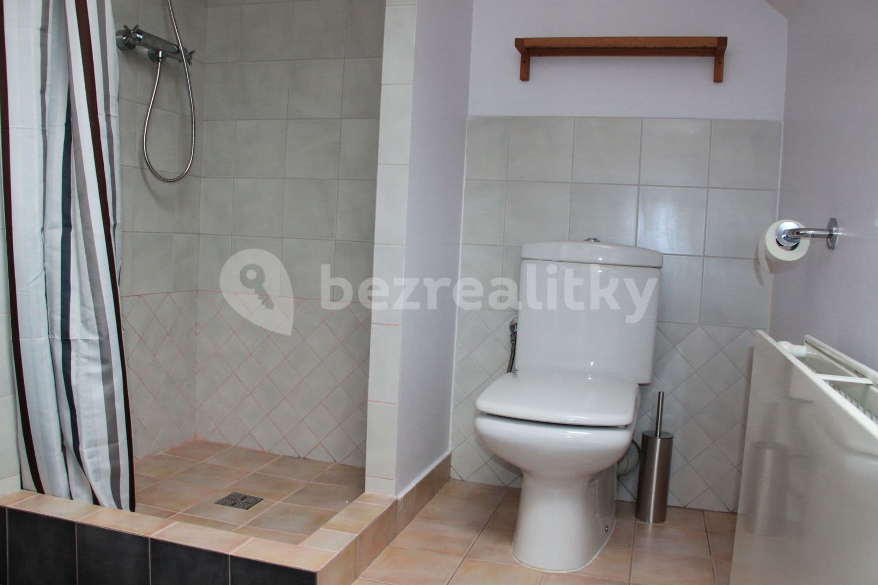 Pronájem bytu 1+1 45 m², Kyjevská, Praha, Praha Pronájem bytu 1+1 45 m², Kyjevská, Praha, Praha