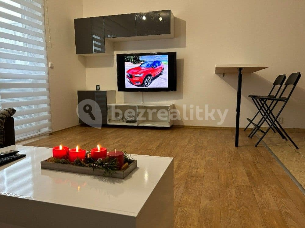 Pronájem bytu 2+kk 55 m², Tomáše Garrigue Masaryka, Lanškroun, Pardubický kraj Pronájem bytu 2+kk 55 m², Tomáše Garrigue Masaryka, Lanškroun, Pardubický kraj