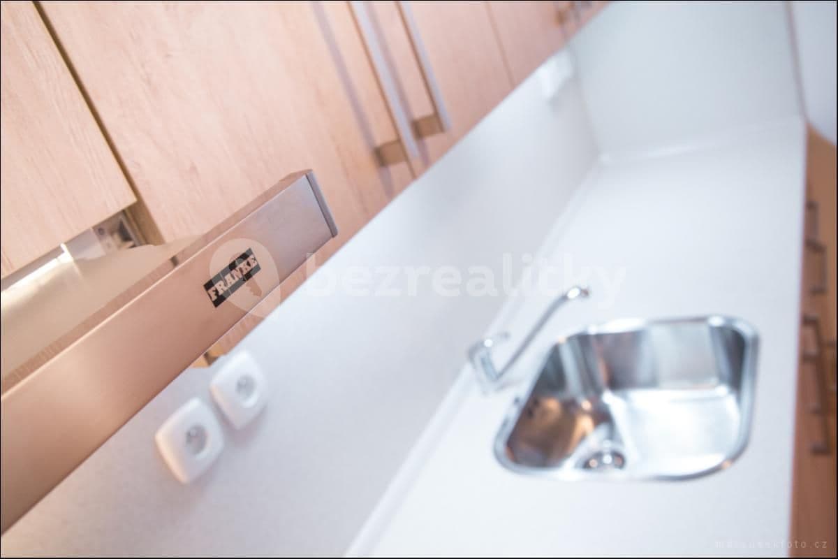 Pronájem bytu 1+1 39 m², Nučická, Praha, Praha Pronájem bytu 1+1 39 m², Nučická, Praha, Praha