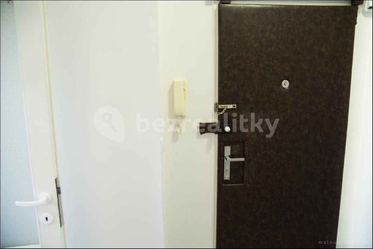 Pronájem bytu 1+1 39 m², Nučická, Praha, Praha Pronájem bytu 1+1 39 m², Nučická, Praha, Praha
